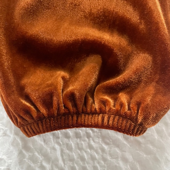 NWOT Jackson Rowe Saturn Top - Picture 8 of 9